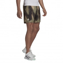 adidas Tennishose Printed Short 7inch Primeblue kurz orbitgrün Herren
